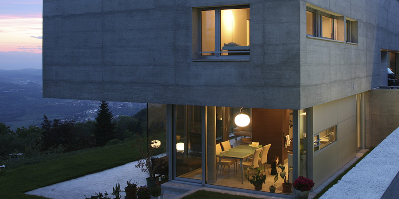 Design orientiere Produkte bei Elektrotechnik Plus Minus GmbH in Mörfelden-Walldorf